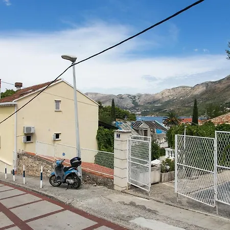 Apartment Borna *